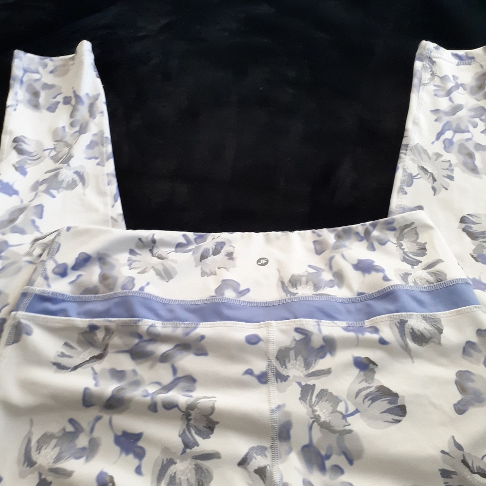 Joe fresh 2 piece outfit